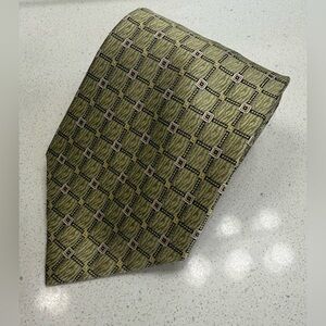 Belisi‎ Hand Made 100% Silk Men’s Neck Tie Olive Green Geometric